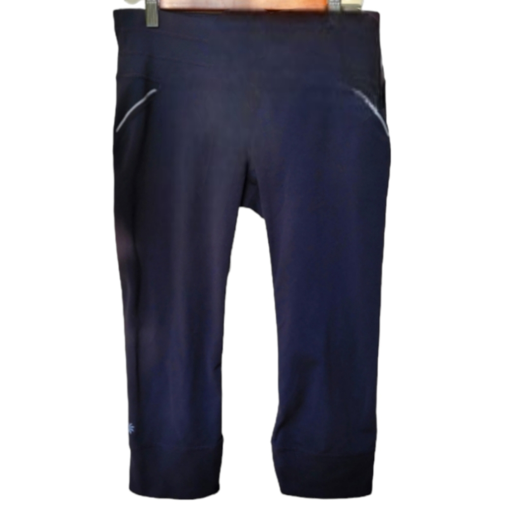 Athleta Relay Capri Crop Leggings Size M